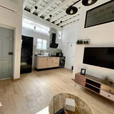 Apartment Precioso Apartamento *